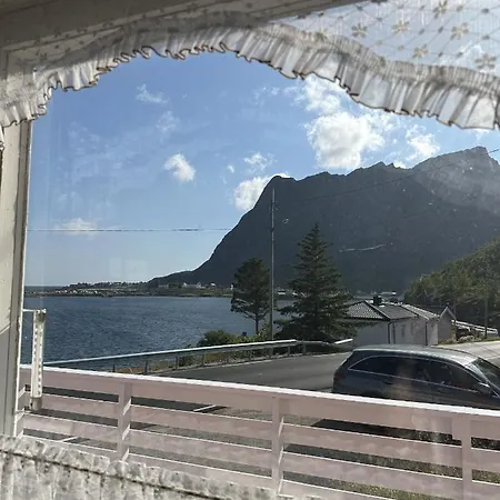 Edith Huset Holiday home Moskenes